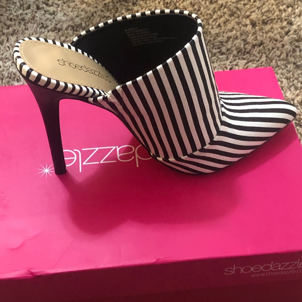 Shoes - Picture 2 of 2